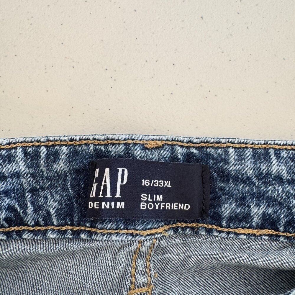 GAP Denim Distressed Slim Boyfriend Jeans | Medium Wash | Size 16 (33) XL - Picture 3 of 3